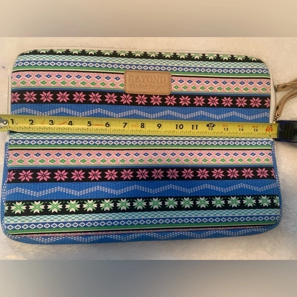 Kayond Laptop Case zip closure